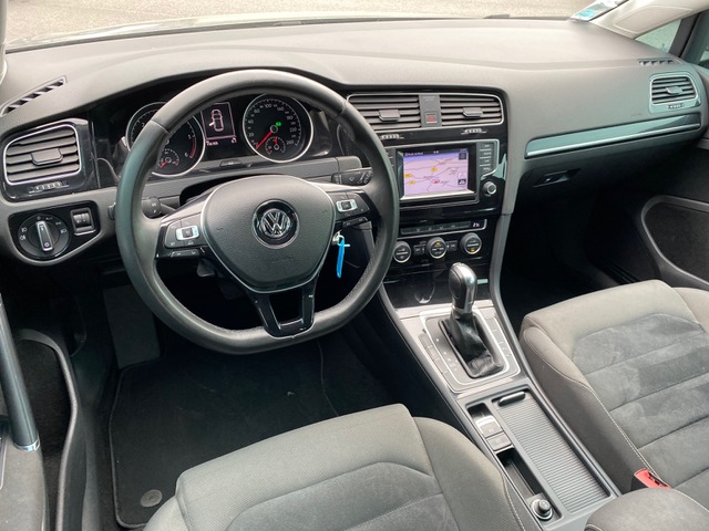 Volkswagen Volkswagen Golf VII 2.0 TDI 150ch BlueMotion Technology FAP Carat DSG6 5p
