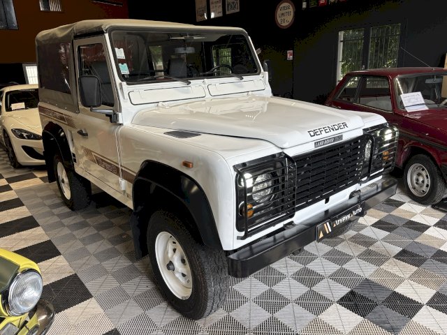 Land-Rover Land-Rover Defender 90 2,5 Turbo diesel court baché 