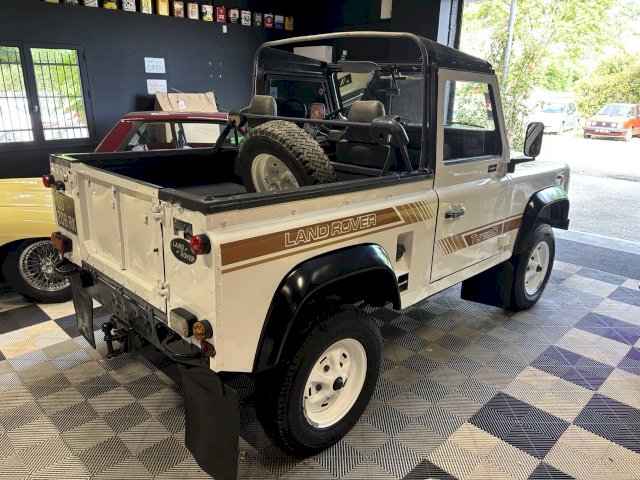 Land-Rover Land-Rover Defender 90 2,5 Turbo diesel court baché 