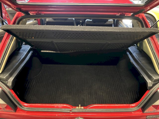 Volkswagen Golf II 1,8 Synchro 5p