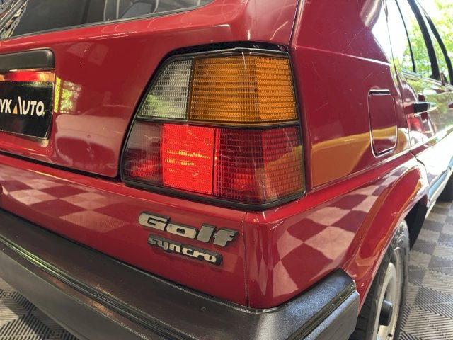 Volkswagen Golf II 1,8 Synchro 5p