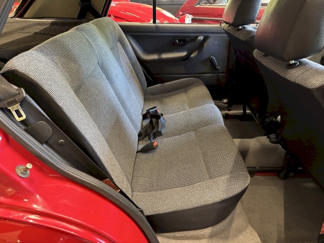 Volkswagen Golf II 1,8 Synchro 5p