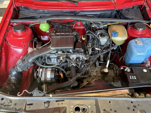Volkswagen Golf II 1,8 Synchro 5p