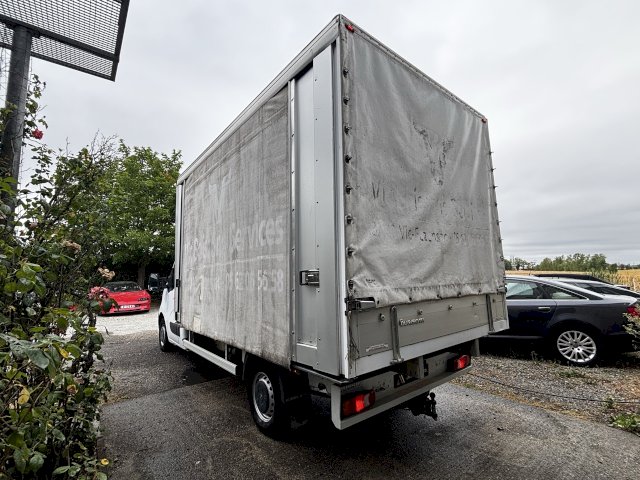 Nissan Nissan NV400  3t5 L3H3 2.3 dCi 125ch Business