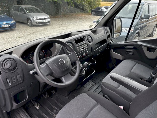 Nissan Nissan NV400  3t5 L3H3 2.3 dCi 125ch Business