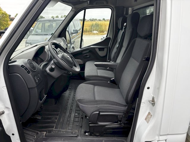 Nissan Nissan NV400  3t5 L3H3 2.3 dCi 125ch Business