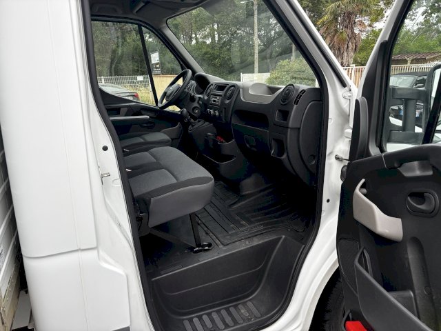 Nissan Nissan NV400  3t5 L3H3 2.3 dCi 125ch Business
