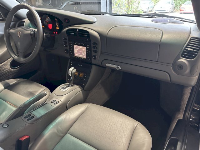 Porsche Porsche 911 3,6 320ch Tiptronic Carrera 2