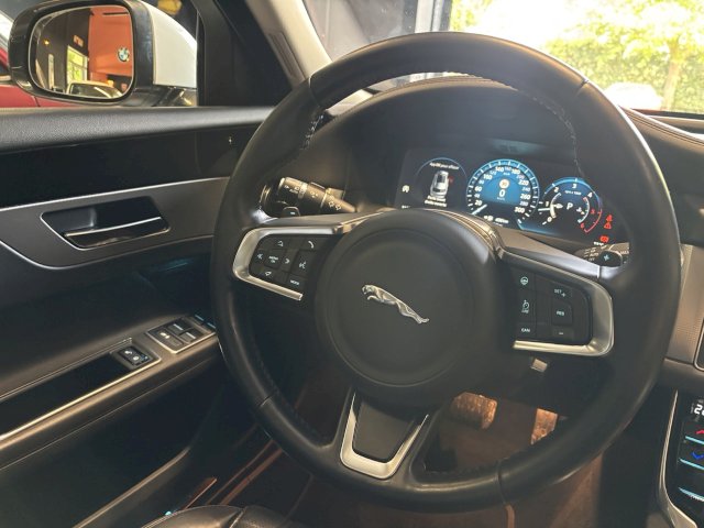 Jaguar Jaguar XF Estate II 3.0 V6 D 300ch Portfolio BVA