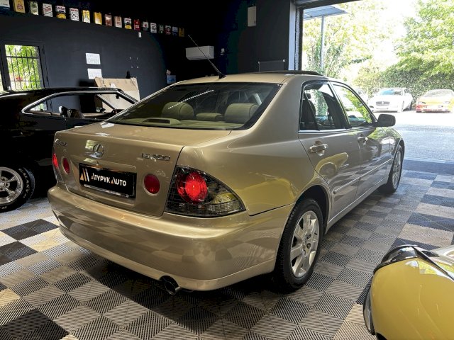 Lexus Lexus IS  200 Pack Luxe BVA