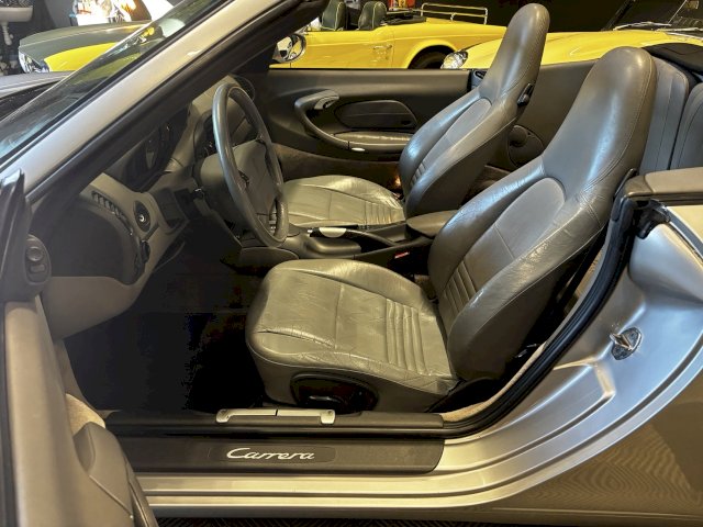 Porsche Porsche 911 III (996) 300ch Carrera S TipTronic
