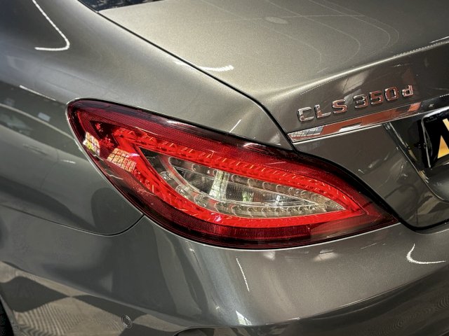 Mercedes-Benz Mercedes-Benz CLS II (W218) 350 d Sportline 4Matic 9G-Tronic