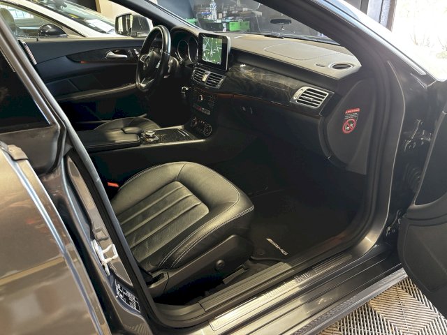 Mercedes-Benz Mercedes-Benz CLS II (W218) 350 d Sportline 4Matic 9G-Tronic