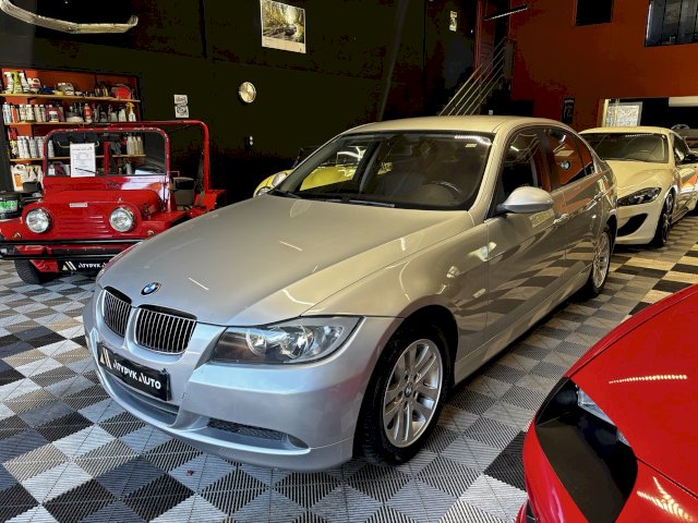 BMW BMW Série 3 V (E90) 325xiA 218ch Luxe