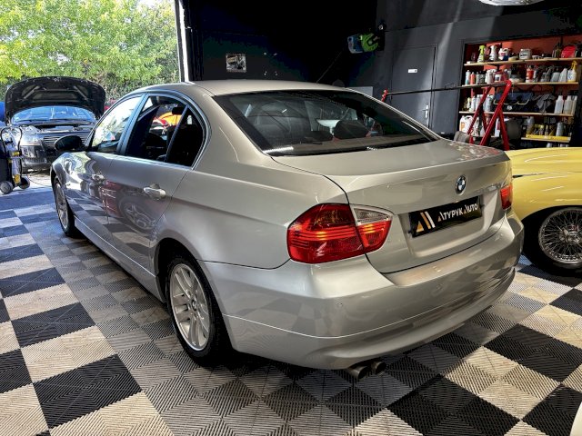 BMW BMW Série 3 V (E90) 325xiA 218ch Luxe