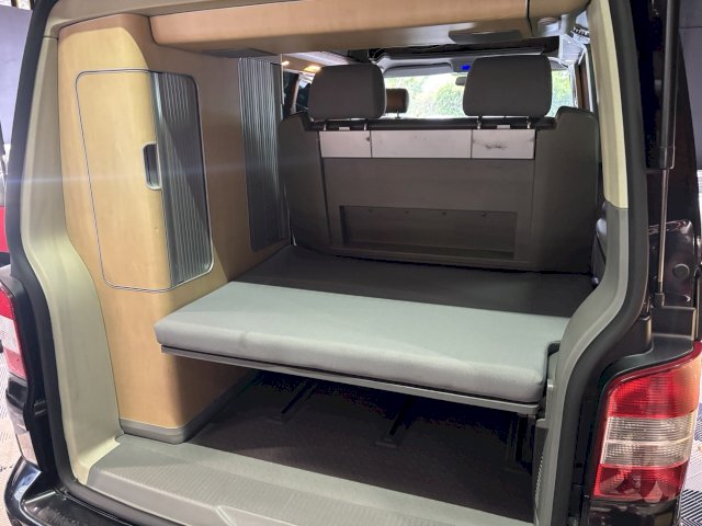 Volkswagen Volkswagen California V (T5) 2.5 TDI 174 Confort 4Motion