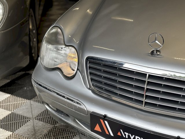 Mercedes-Benz Mercedes-Benz Classe C II  (W203) 270 CDI Elegance BA