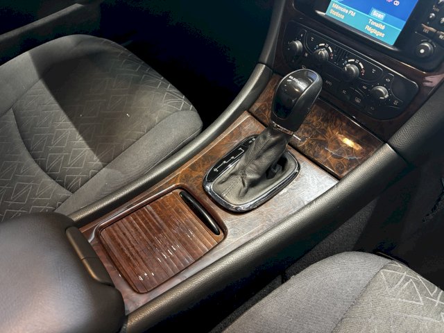 Mercedes-Benz Mercedes-Benz Classe C II  (W203) 270 CDI Elegance BA
