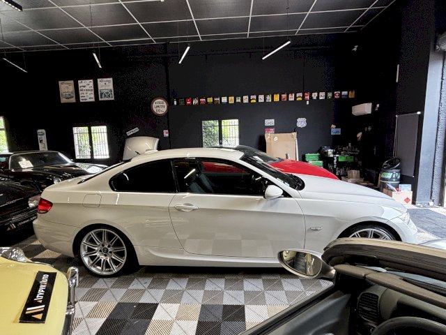 BMW BMW Série 3 V (E92) 335i Sport Design