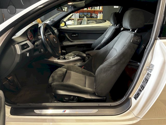 BMW BMW Série 3 V (E92) 335i Sport Design