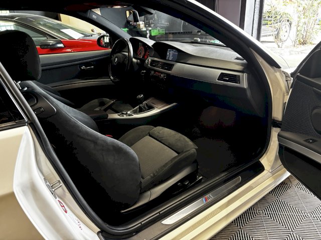 BMW BMW Série 3 V (E92) 335i Sport Design