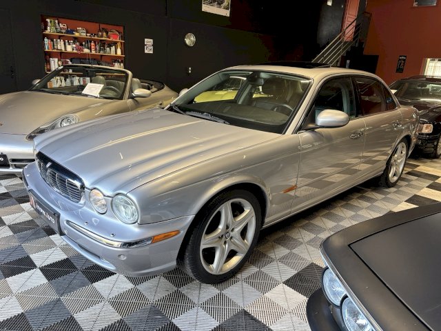 Jaguar Jaguar XJ III 4.2 V8 Sovereign BA