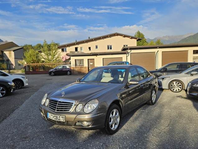 Mercedes-Benz Mercedes-Benz Classe E III (W211) 320 CDI V6 Elegance Edition + 4 Matic BA
