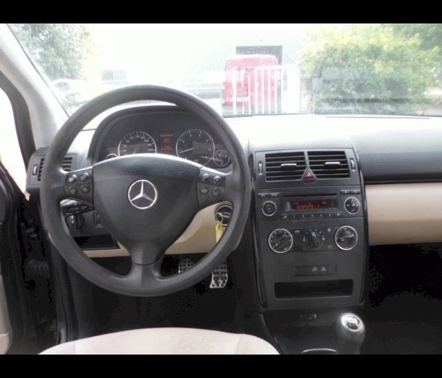 Mercedes-Benz Mercedes-Benz Classe A 1.5L essence ethanol