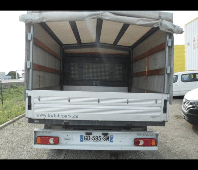 Renault Renault Master PLATEAU DOUBLE CABINE 2.3L DCI 