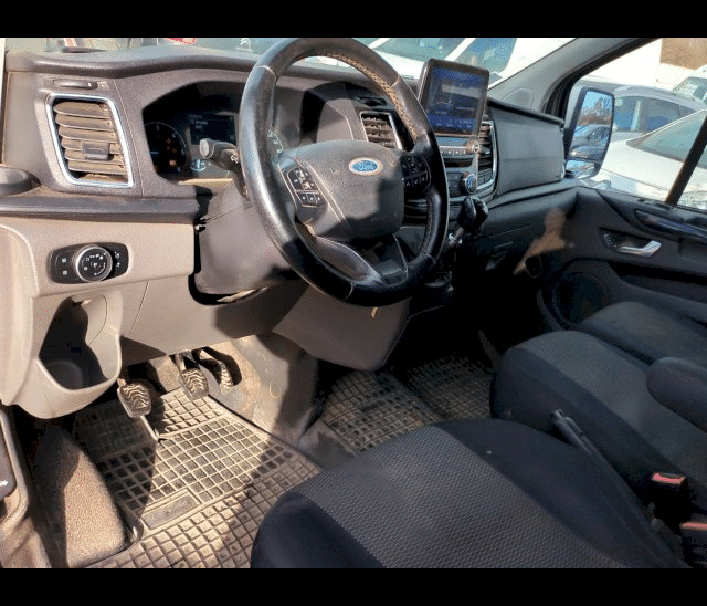 Ford Ford Transit Custom 6 places L2H1 130CV