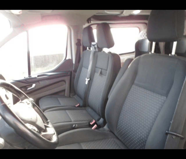 Ford Ford Transit Custom L1H1 130CV 6 PLACES 