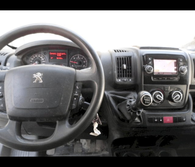 Peugeot Peugeot Boxer 2L BLUEHDI 130CV L2H2