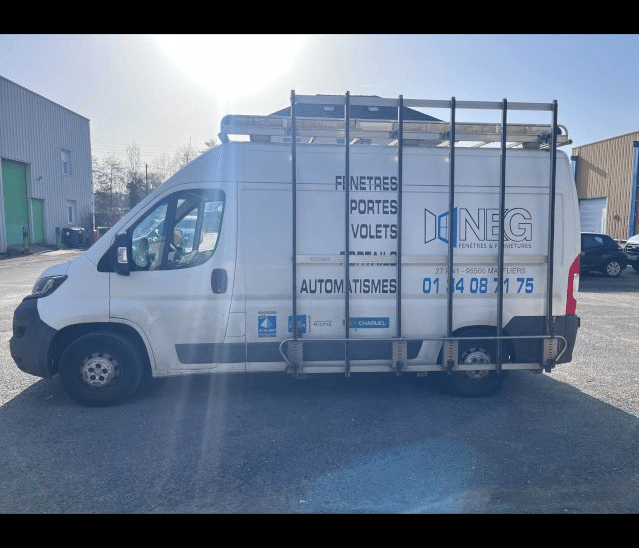 Peugeot Peugeot Boxer 2.2L HDI 130CV PORTE VERRE L2H2