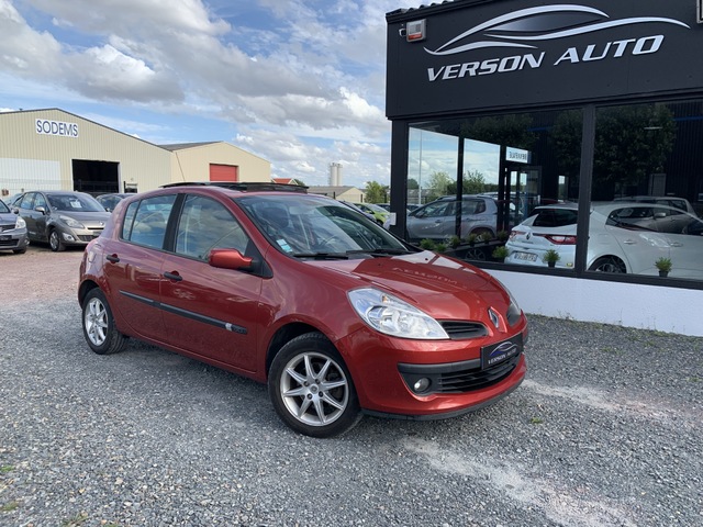 Renault Cio III 1.5 DCi 85 TOIT PANO OUVRANT CLIM JA REGUL