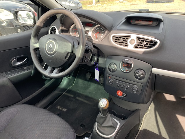 Renault Cio III 1.5 DCi 85 TOIT PANO OUVRANT CLIM JA REGUL