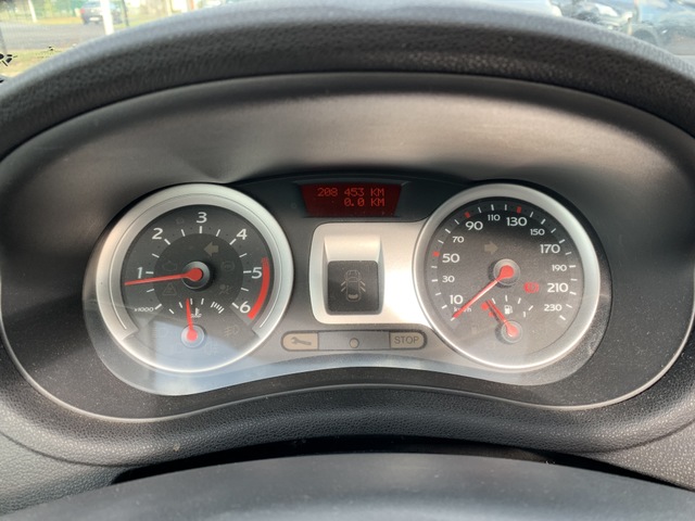 Renault Cio III 1.5 DCi 85 TOIT PANO OUVRANT CLIM JA REGUL