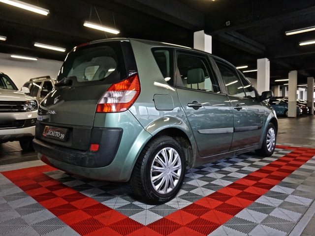 Renault Renault Scenic 1.5 dCi 80 (Roulant Pour Pièces)