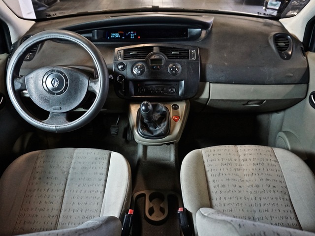 Renault Renault Scenic 1.5 dCi 80 (Roulant Pour Pièces)