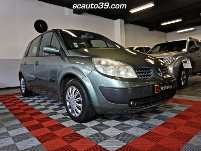 Renault Renault Scenic 1.5 dCi 80 (Roulant Pour Pièces)