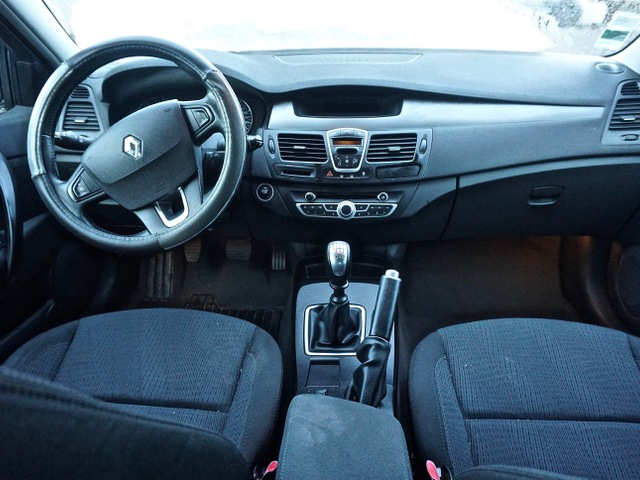 Renault Renault Laguna 1.5 dCi 110ch (Accidenté)