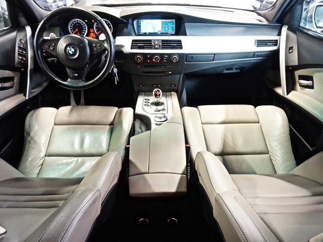 BMW BMW M5 Non défini