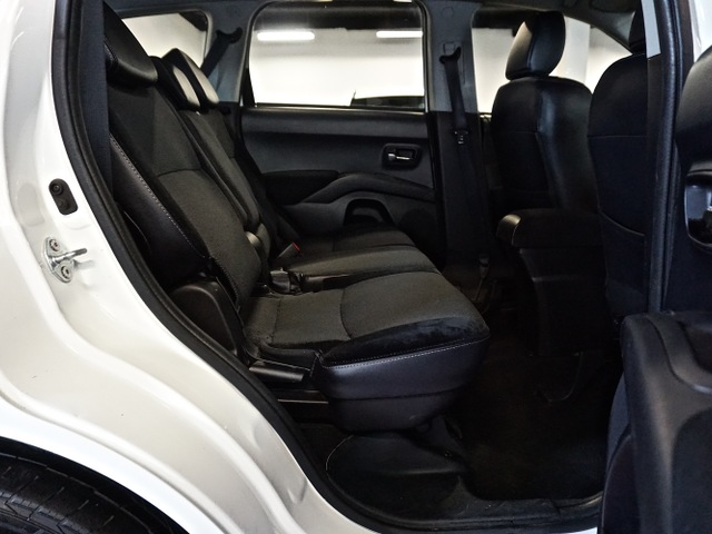 Citroën Citroën C-Crosser 2.2 HDi 160