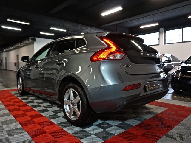 Volvo Volvo V40 2.0 120