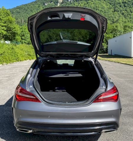 Mercedes-Benz Mercedes-Benz CLA Shooting Brake 220 D 177 AMG