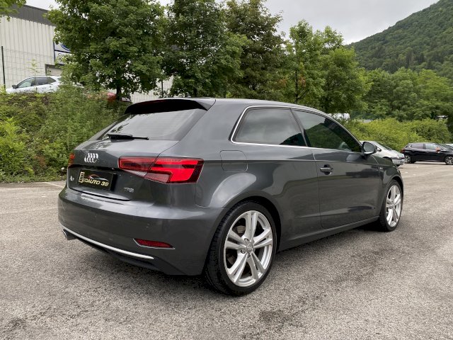 Audi Audi A3 III TFSI 150 Sline S tronic 7 119000 2018
