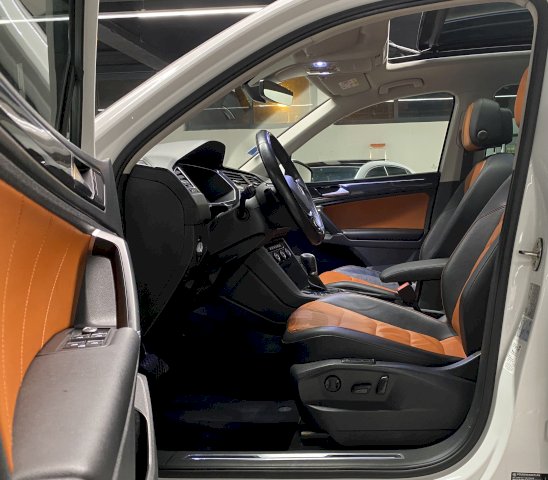 Volkswagen Volkswagen Tiguan 2.0 TDI 150 Carat 4Motion DSG7