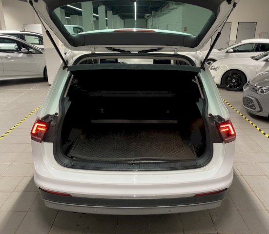 Volkswagen Volkswagen Tiguan 2.0 TDI 150 Carat 4Motion DSG7