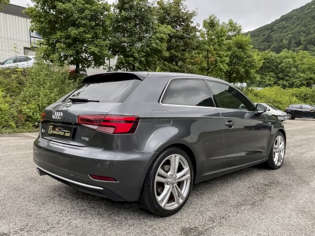 Audi Audi A3 III TFSI 150 Sline S tronic 7 119000 2018
