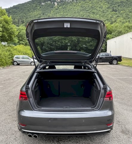 Audi Audi A3 III TFSI 150 Sline S tronic 7 119000 2018