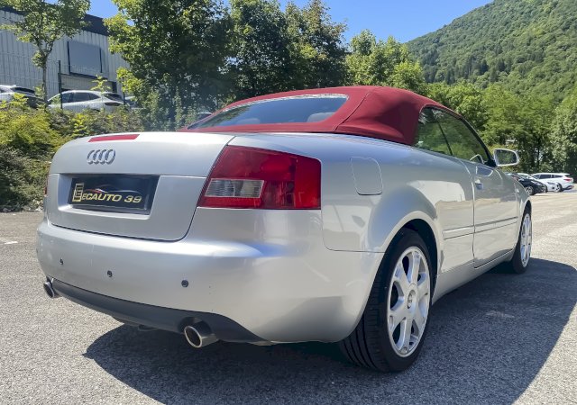 Audi Audi A4 II (B6) 1.8 T 163 Pack Plus